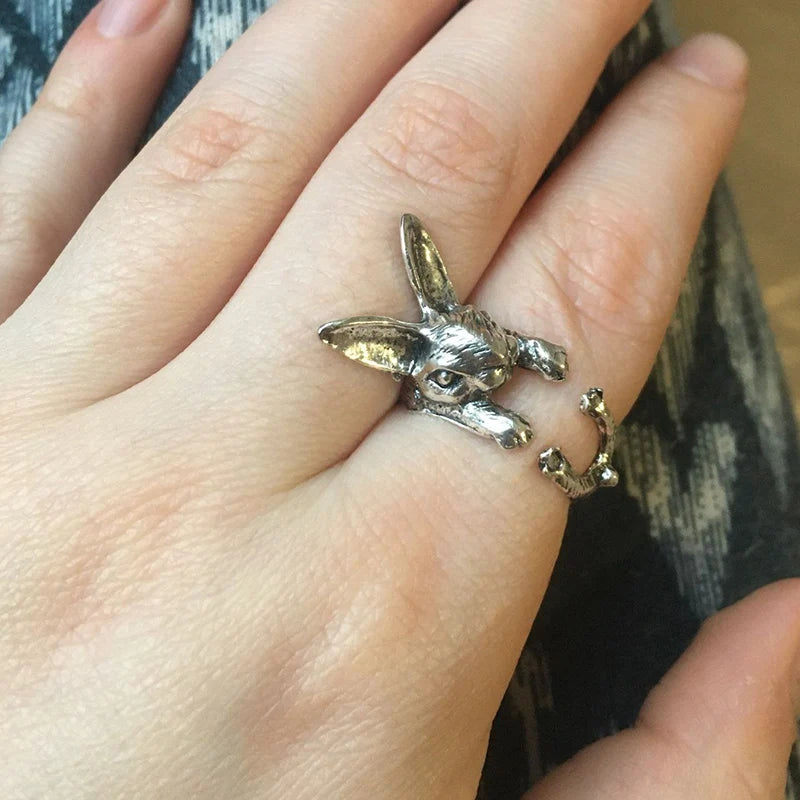 Artistic Frog & Toad Statement Ring – Retro Silver-Tone Adjustable Unisex Jewelry Artistic Frog & Toad Statement Ring – Retro Silver-Tone Adjustable Unisex Jewelry