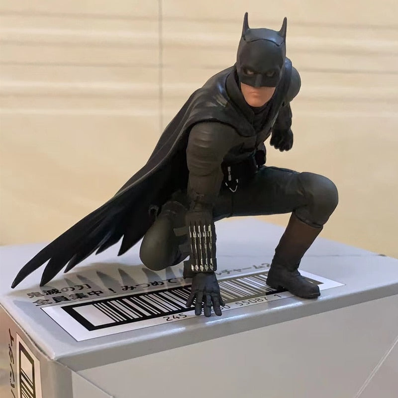 Batman Toy for Kids - Posed Statue Batman Toy for Kids - Posed Statue Furvenzy