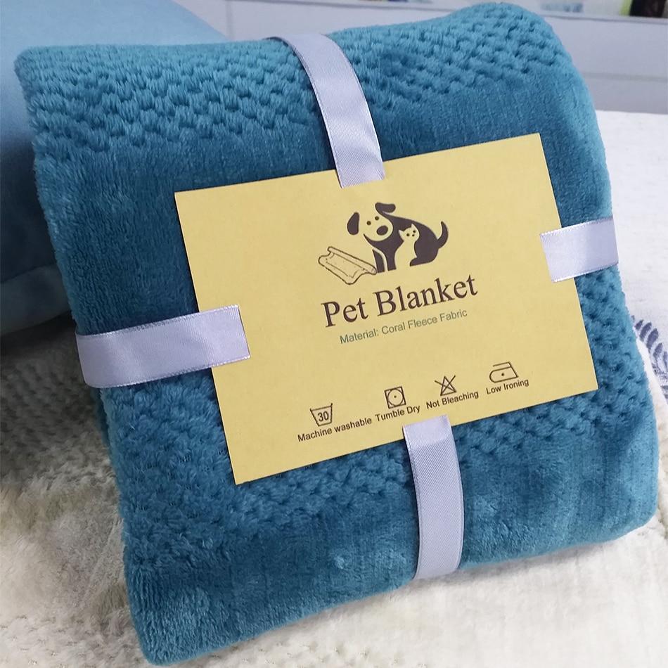 Super Soft Coral Fleece Pet Blanket Super Soft Coral Fleece Pet Blanket Furvenzy