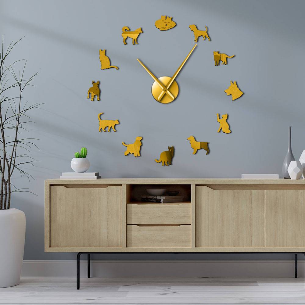 Cats & Dogs Wall Clock Cats & Dogs Wall Clock Furvenzy