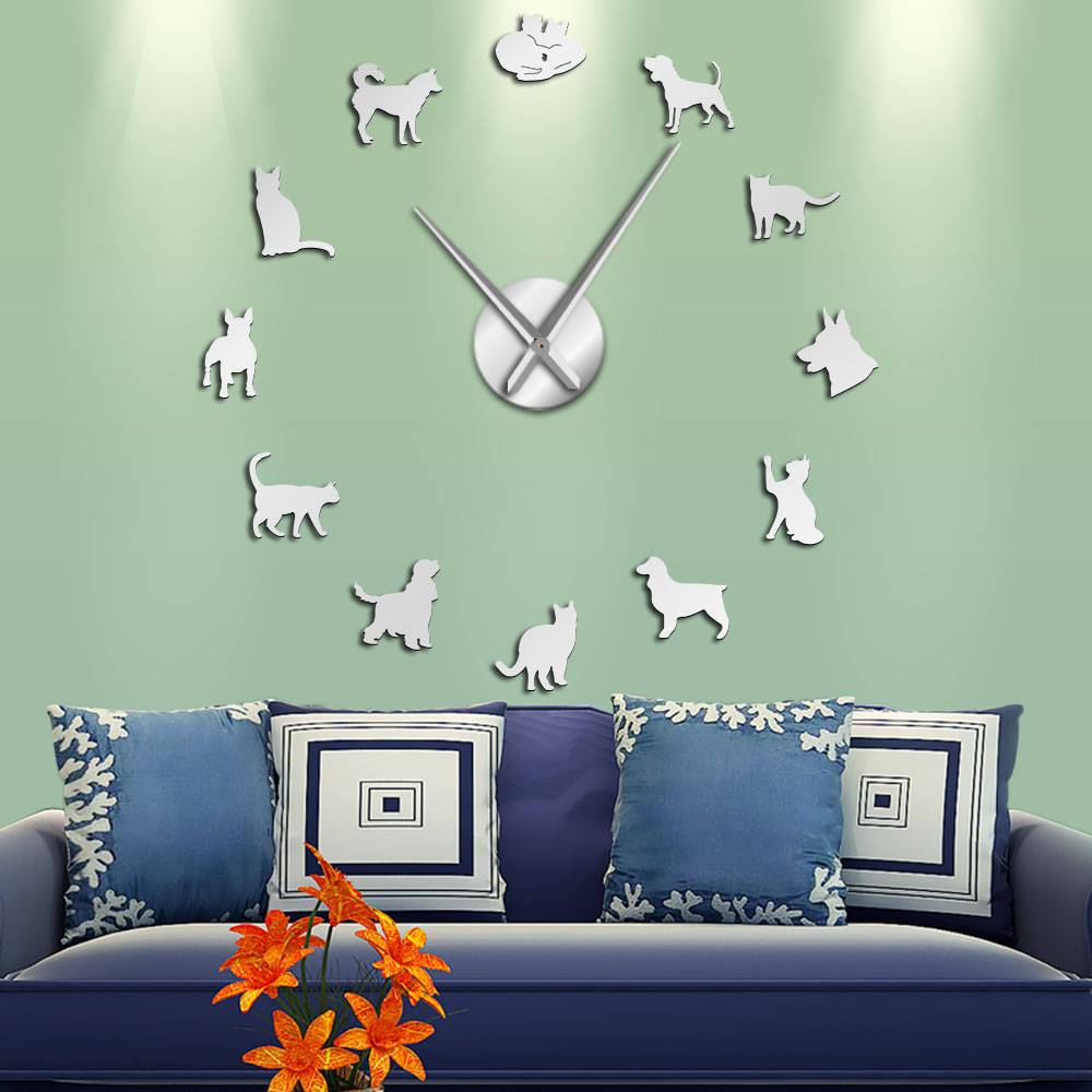 Cats & Dogs Wall Clock Cats & Dogs Wall Clock Furvenzy