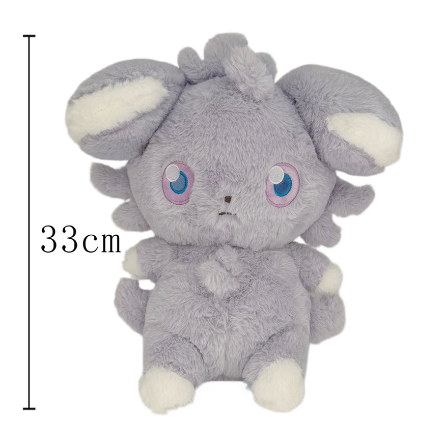 Gray plush toy with white accents and blue eyes, sitting on a white background with a measurement label indicating 33cm.